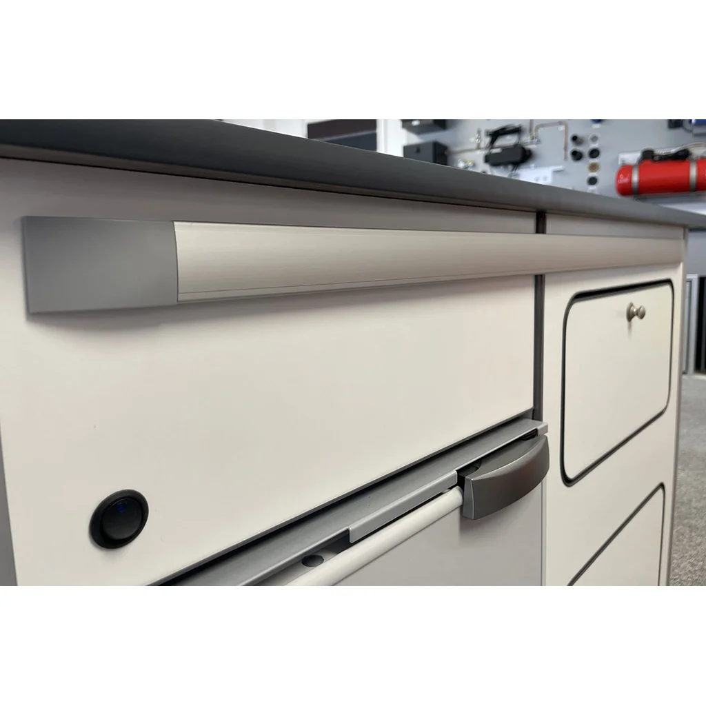 ReVace 900mm Silver Table Rail – view 2